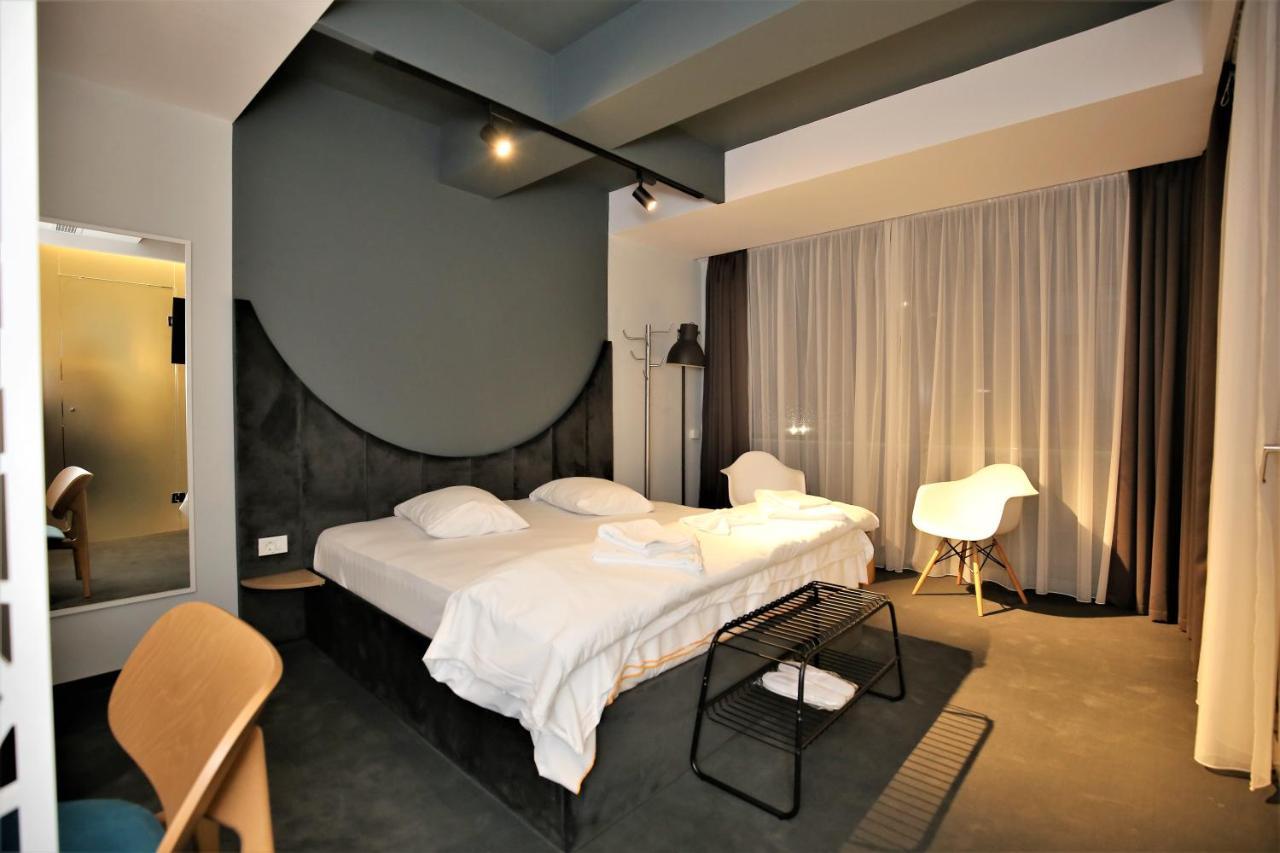 Hotel Arka Оршова Экстерьер фото